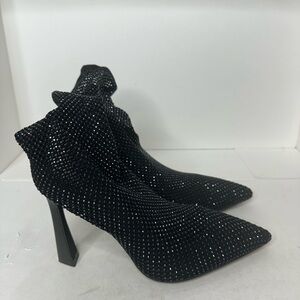 Wishbone Skylar booties black women’s size 7